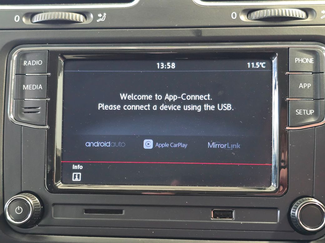 2011 Volkswagen Golf