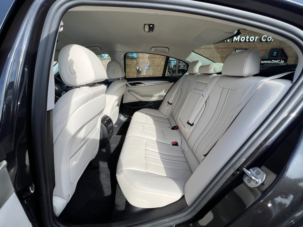 2021 BMW 5 Series
