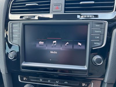 2015 Volkswagen Golf