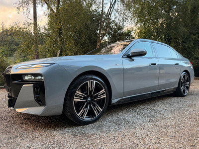 2024 BMW i7