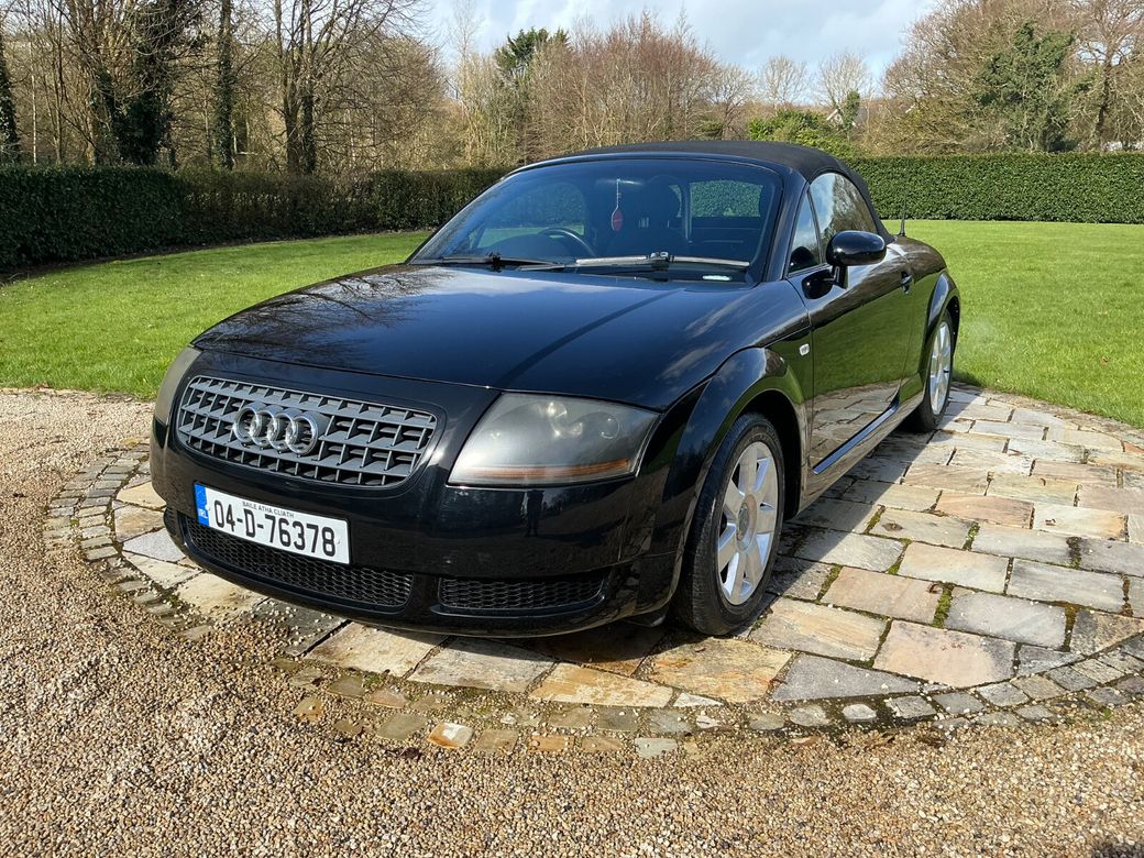 2004 Audi TT