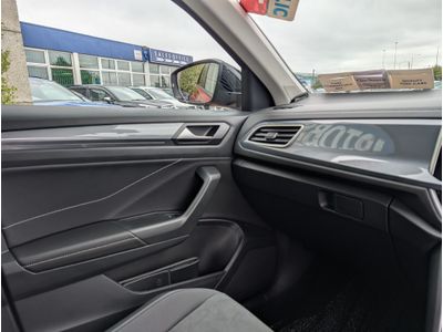 2024 Volkswagen T-Roc