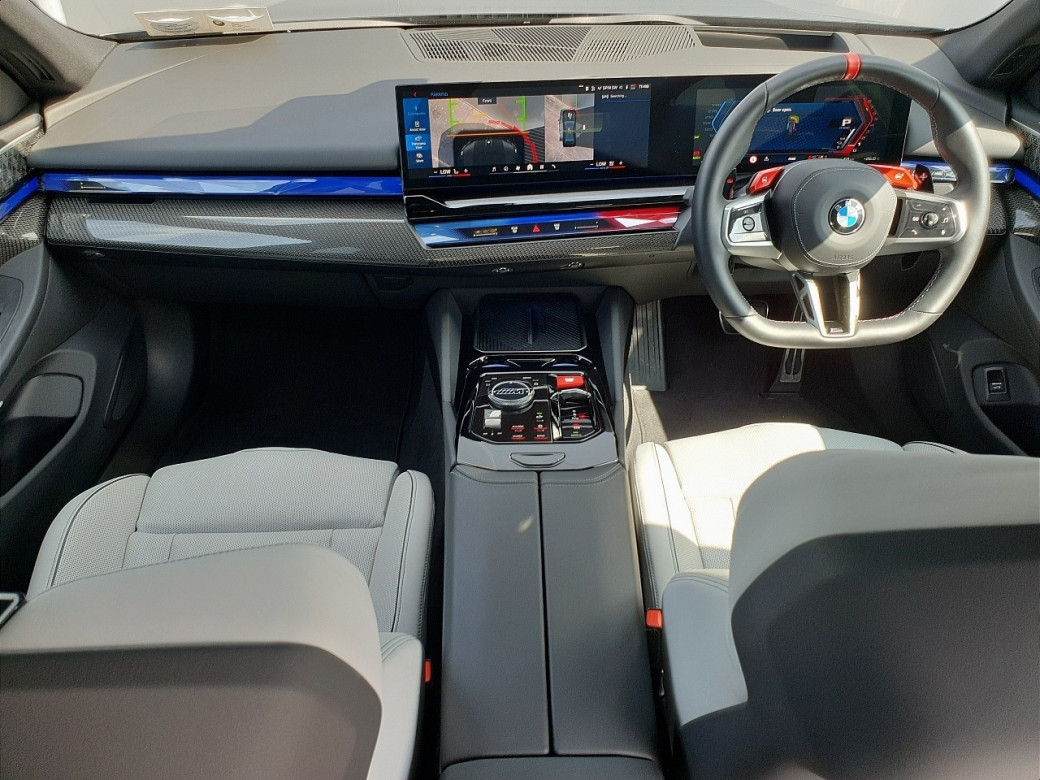 2025 BMW M5