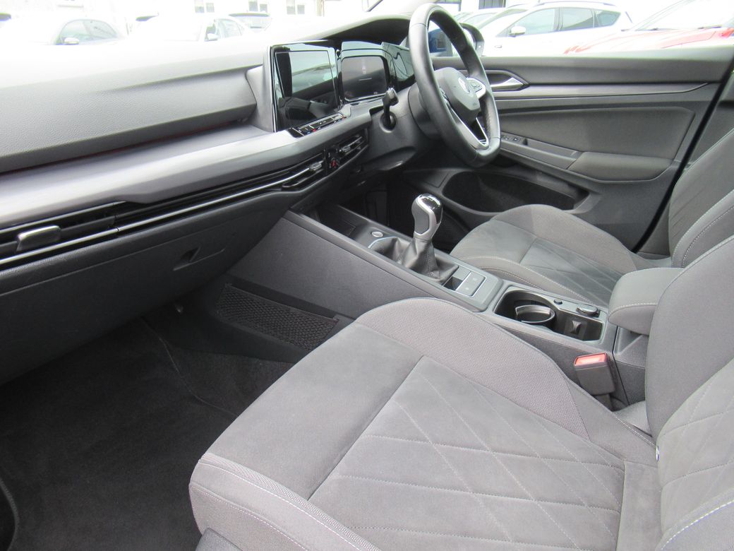 2022 Volkswagen Golf