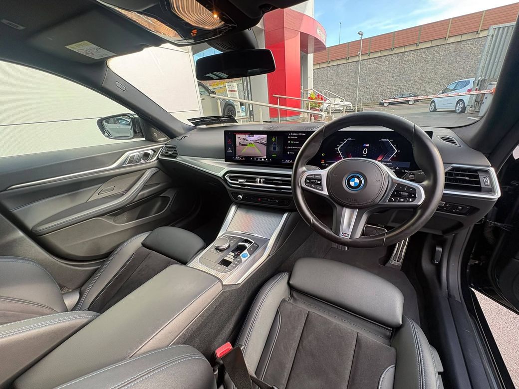 2024 BMW i4