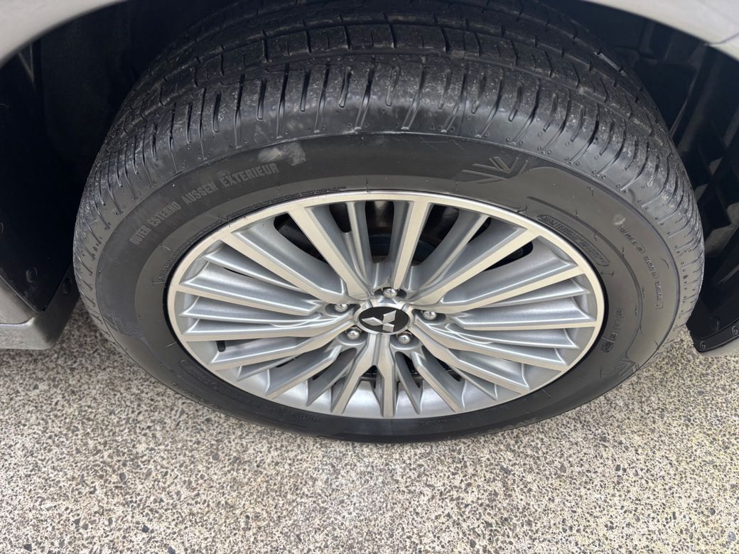 2019 Mitsubishi Outlander