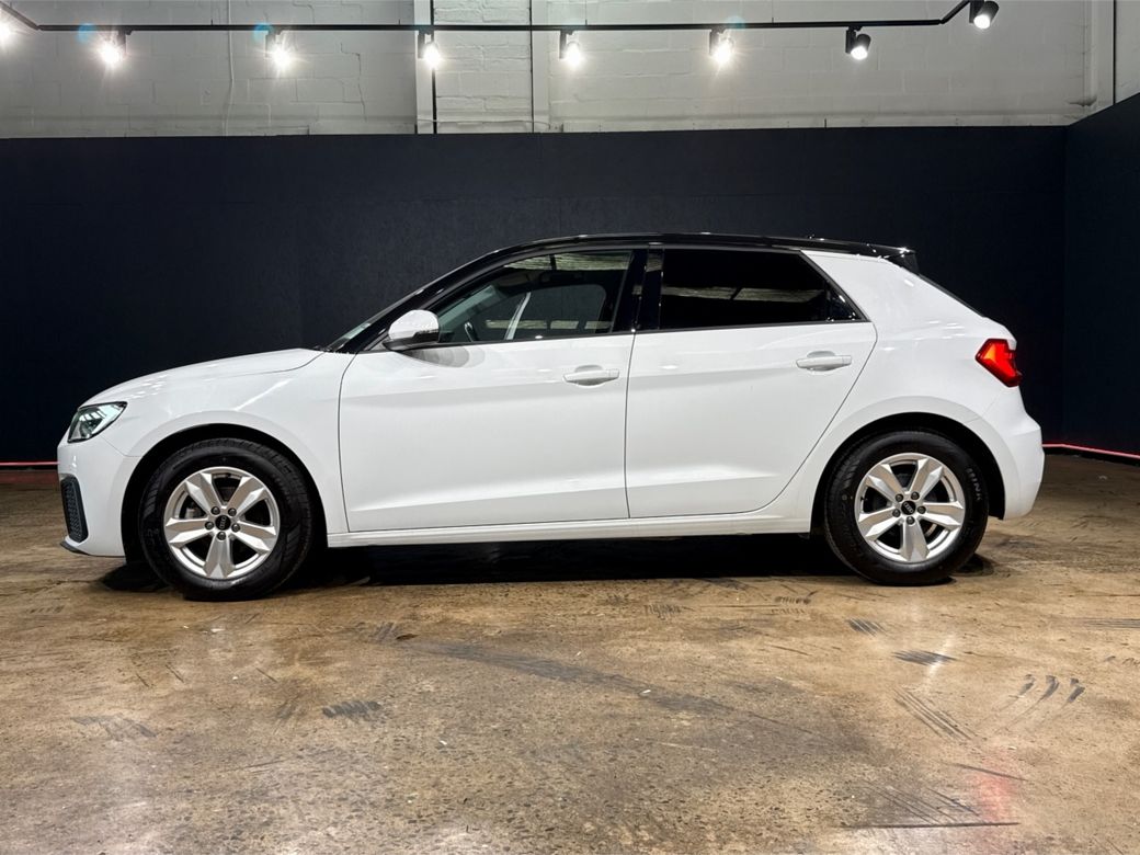 2022 Audi A1