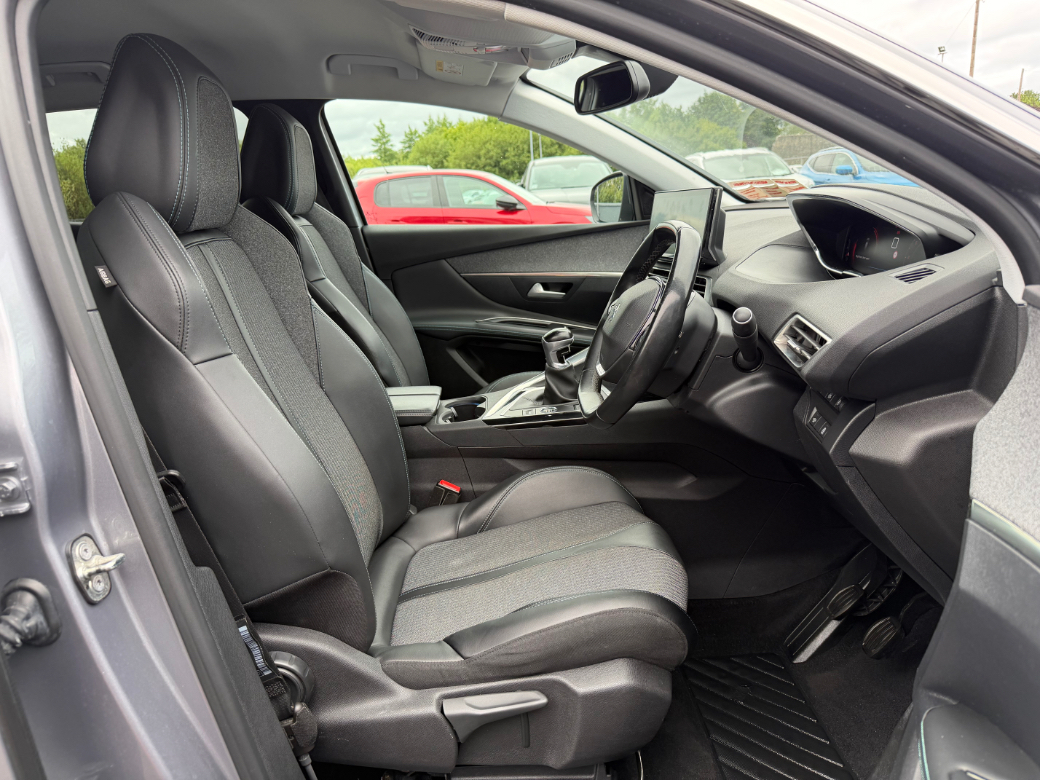 2021 Peugeot 3008