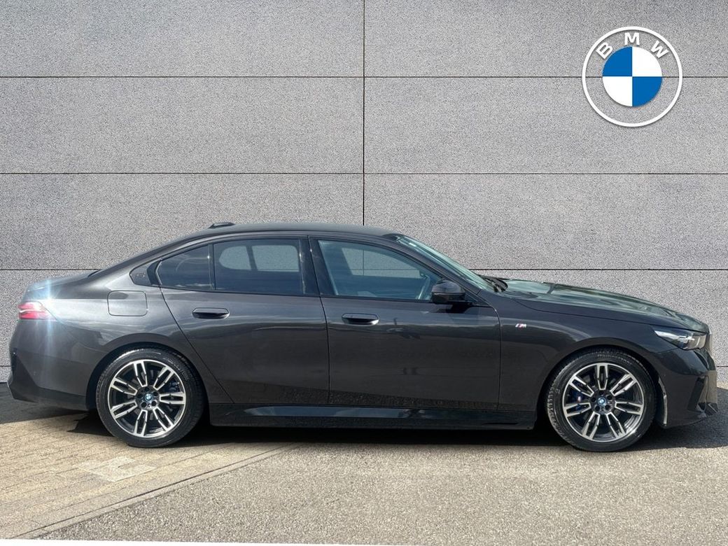 2024 BMW 5 Series