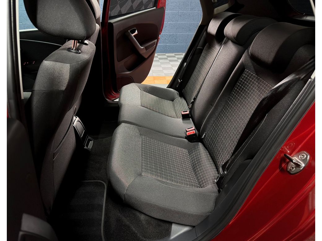 2016 Volkswagen Polo