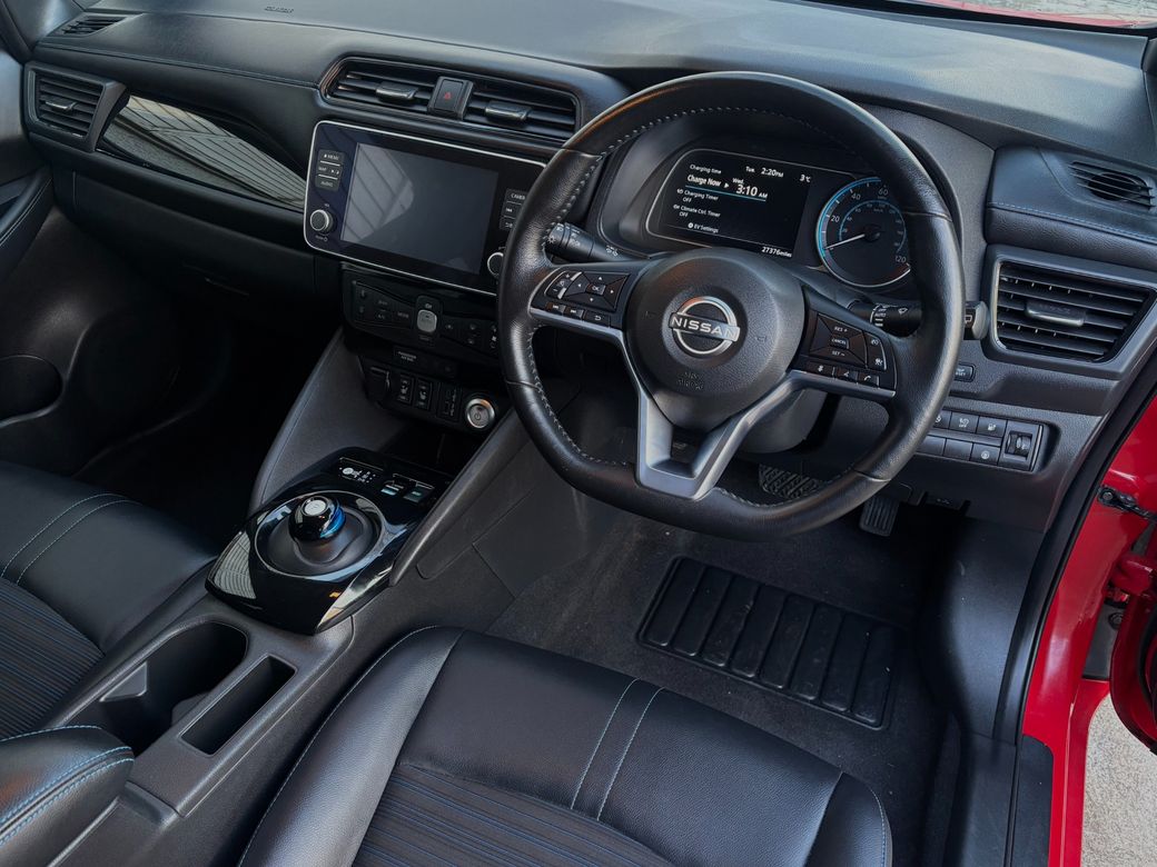 2023 Nissan Leaf