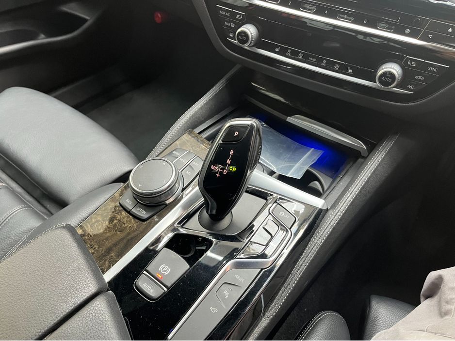 2018 BMW 5 Series