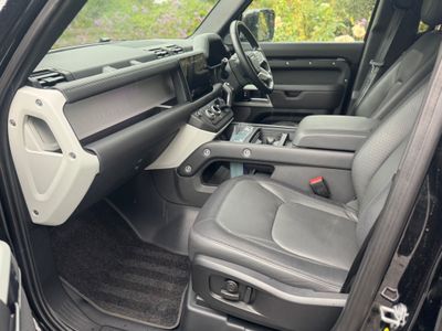 2024 Land Rover Defender 110