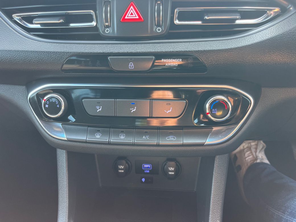 2022 Hyundai i30