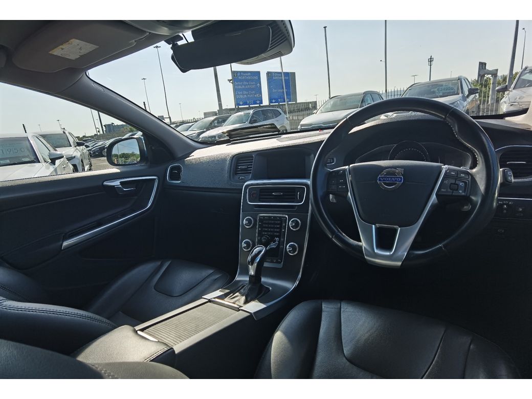 2015 Volvo V60
