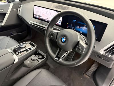 2025 BMW iX