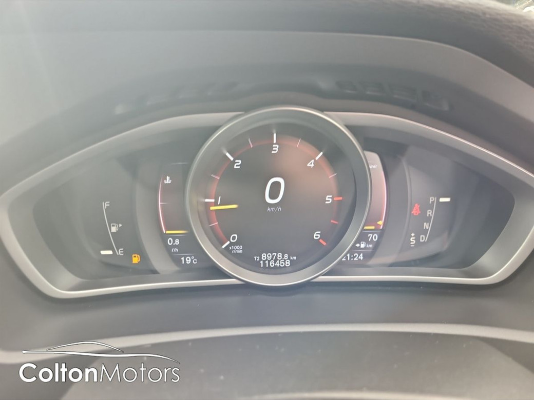 2016 Volvo V40