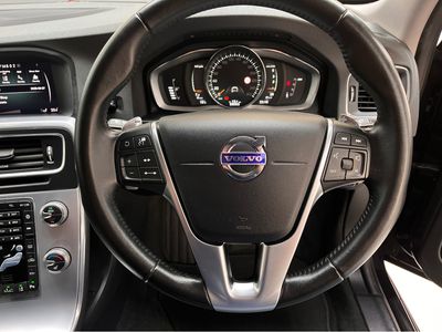 2018 Volvo V60