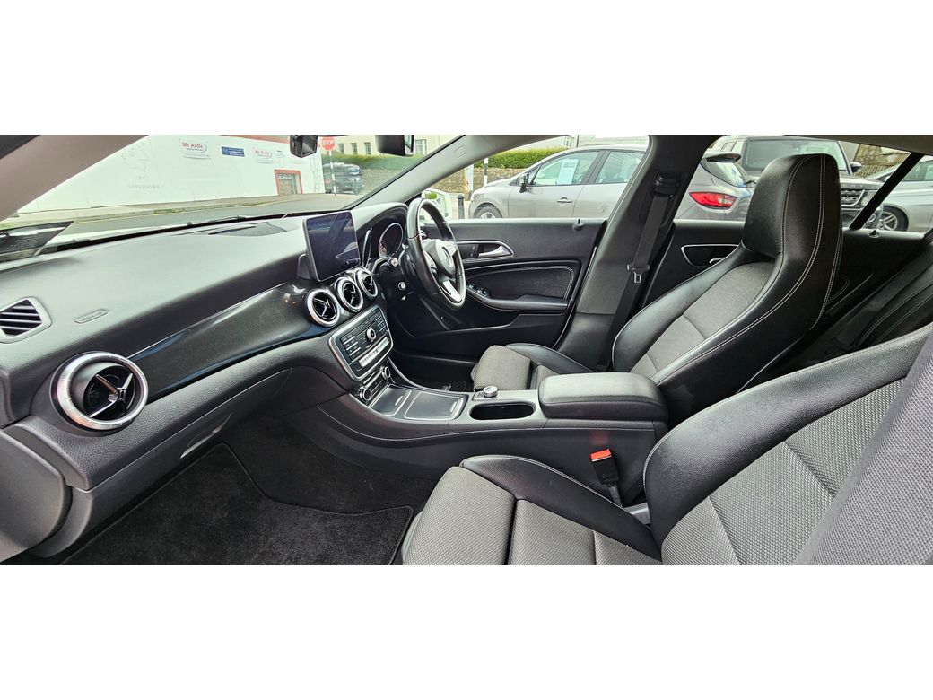 2016 Mercedes-Benz CLA Class