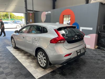 2015 Volvo V40