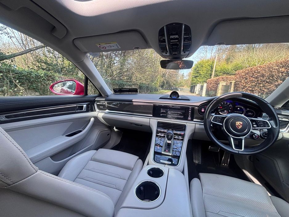 2019 Porsche Panamera