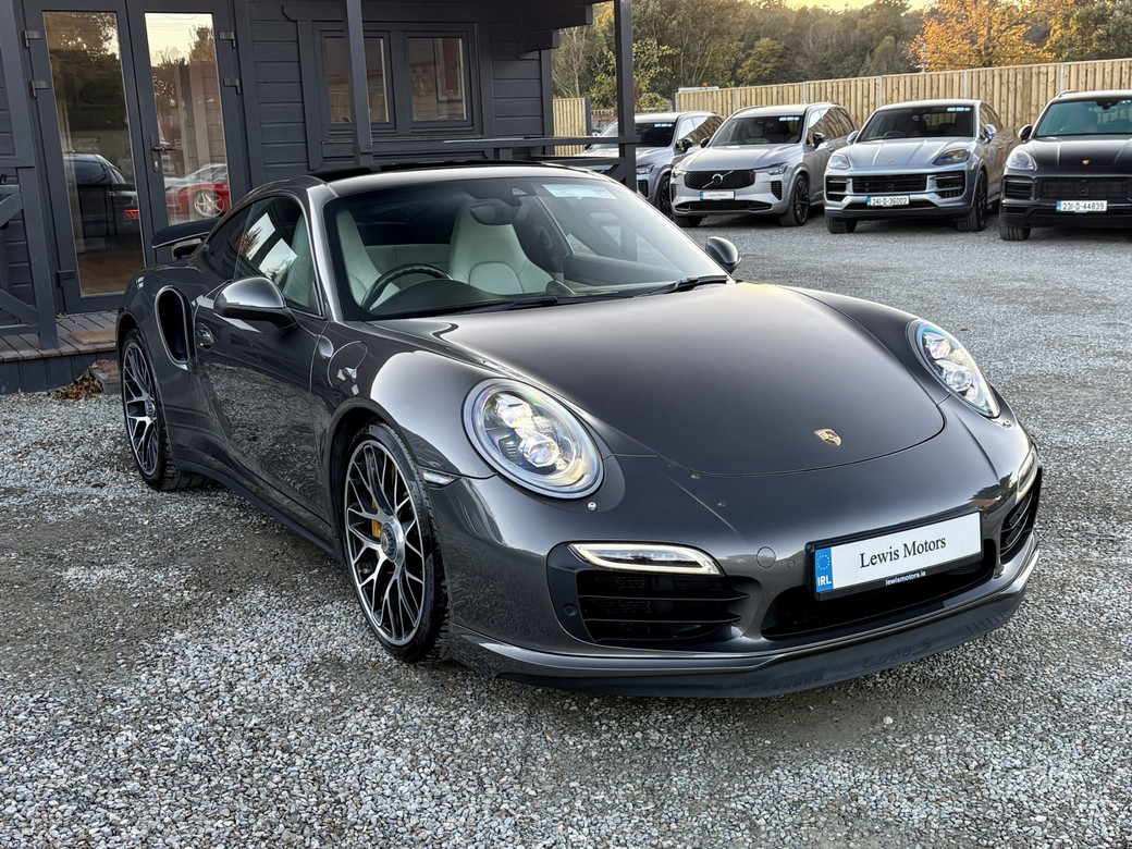 2015 Porsche 911