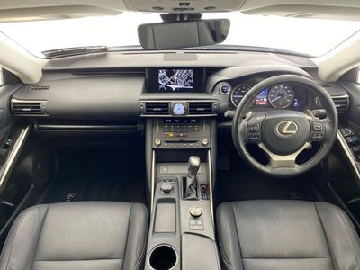 2019 Lexus IS
