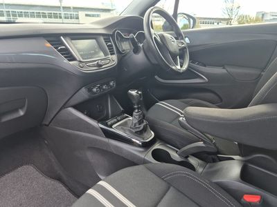 2023 Opel Crossland