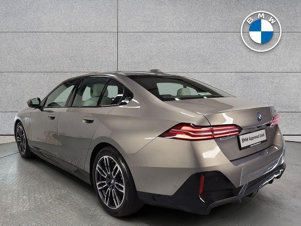 2024 BMW 5 Series