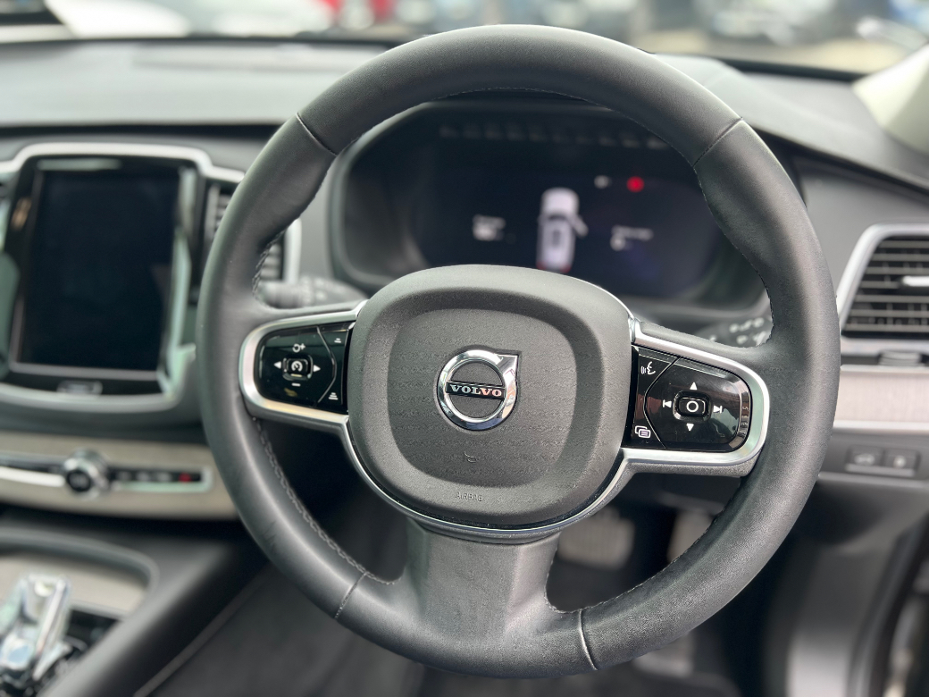 2023 Volvo XC90