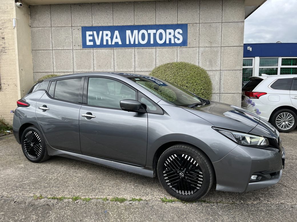 2025 Nissan Leaf