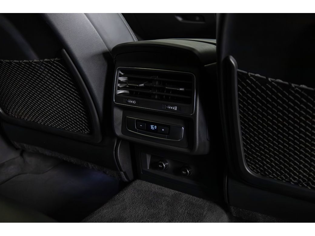 2021 Audi Q8