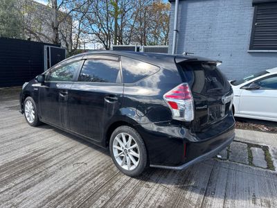 2016 Toyota Prius Alpha