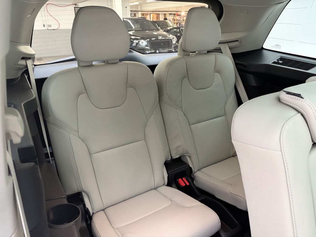2026 Volvo XC90