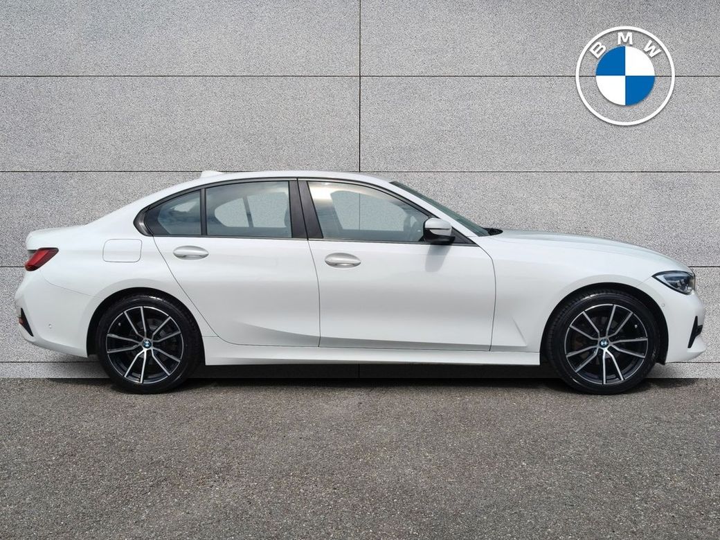 2022 BMW 3 Series