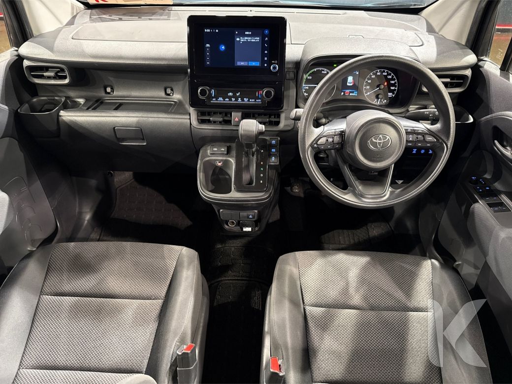 2023 Toyota Sienta