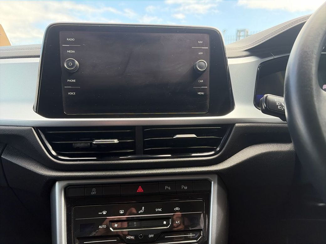 2023 Volkswagen T-Roc