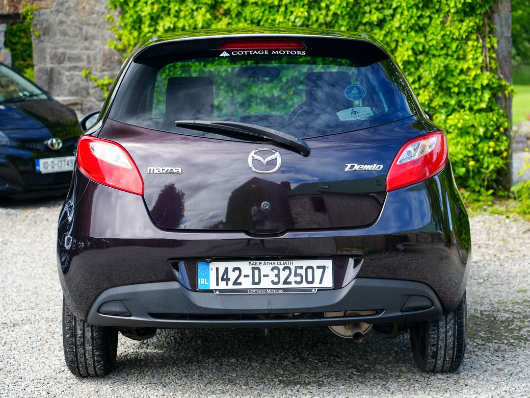 2014 Mazda Demio