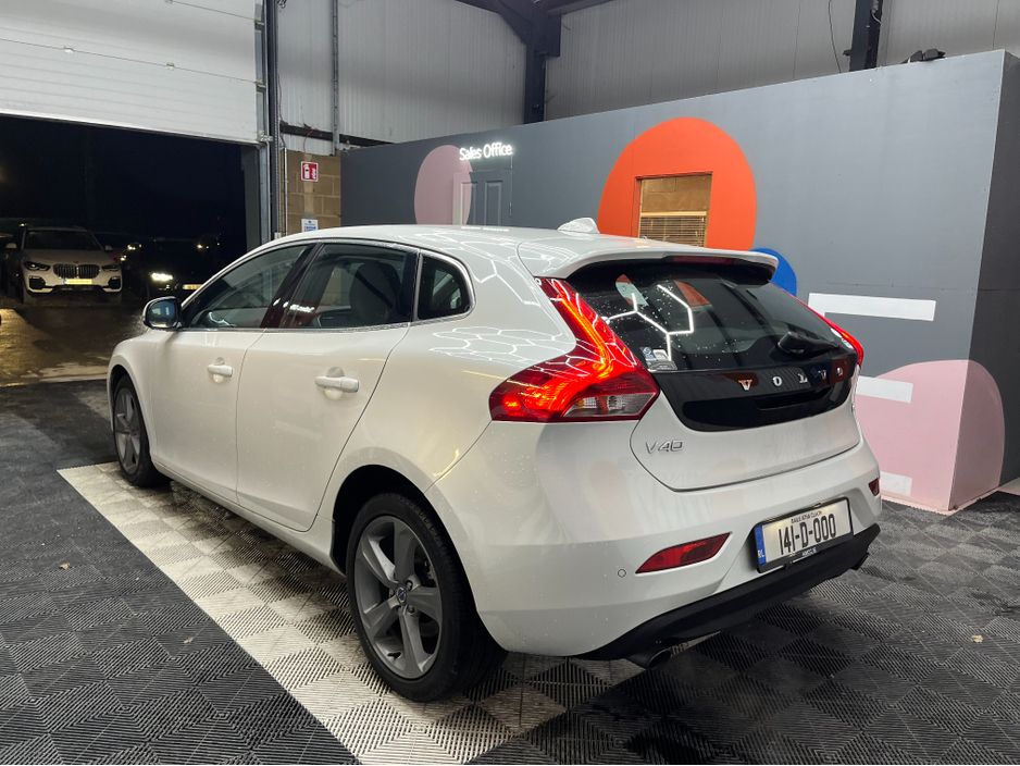 2014 Volvo V40