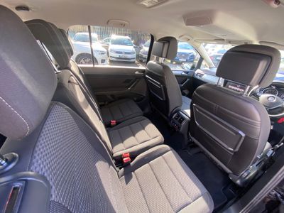 2017 Volkswagen Touran
