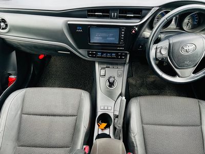 2017 Toyota Auris