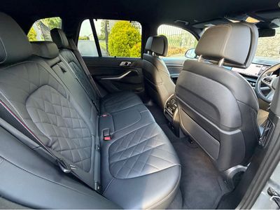 2025 BMW X5