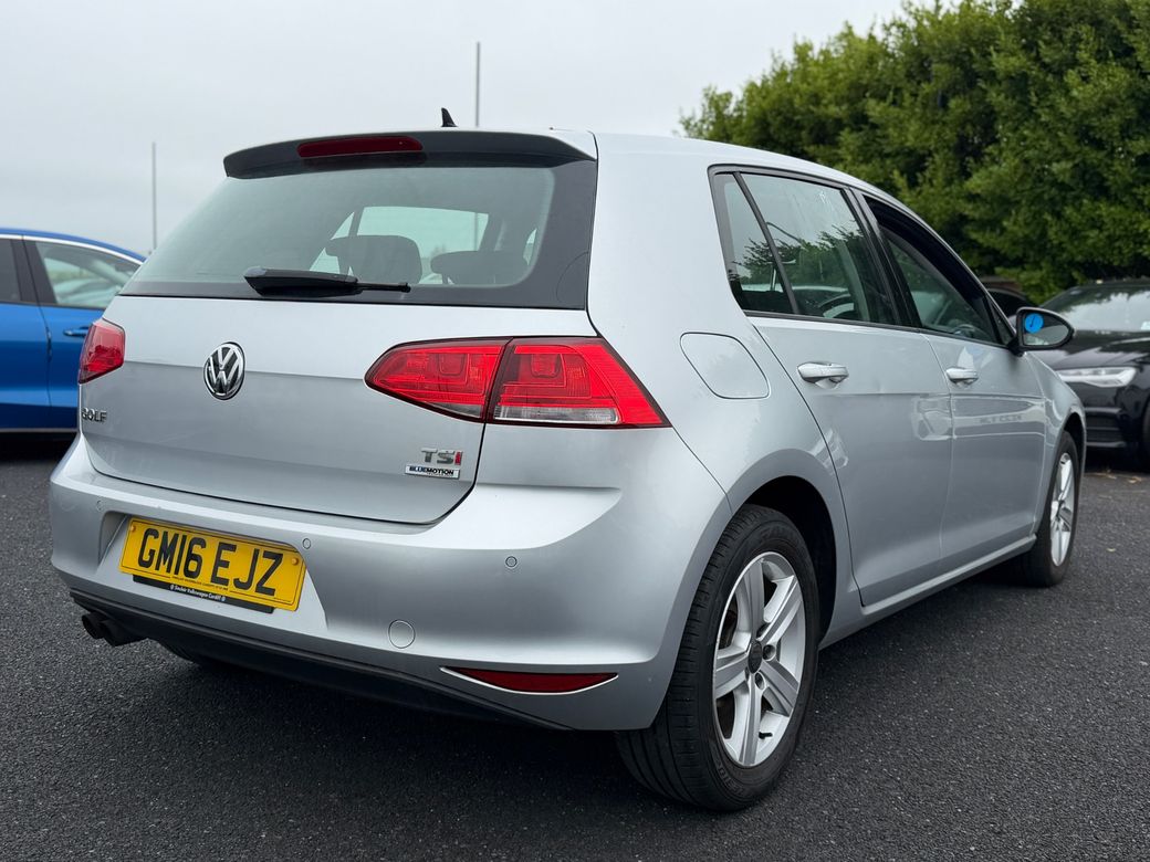 2016 Volkswagen Golf