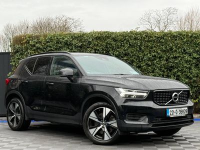 2022 Volvo XC40