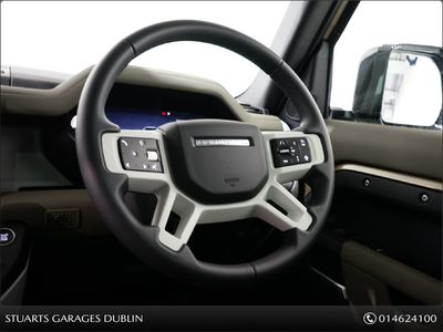 2025 Land Rover Defender