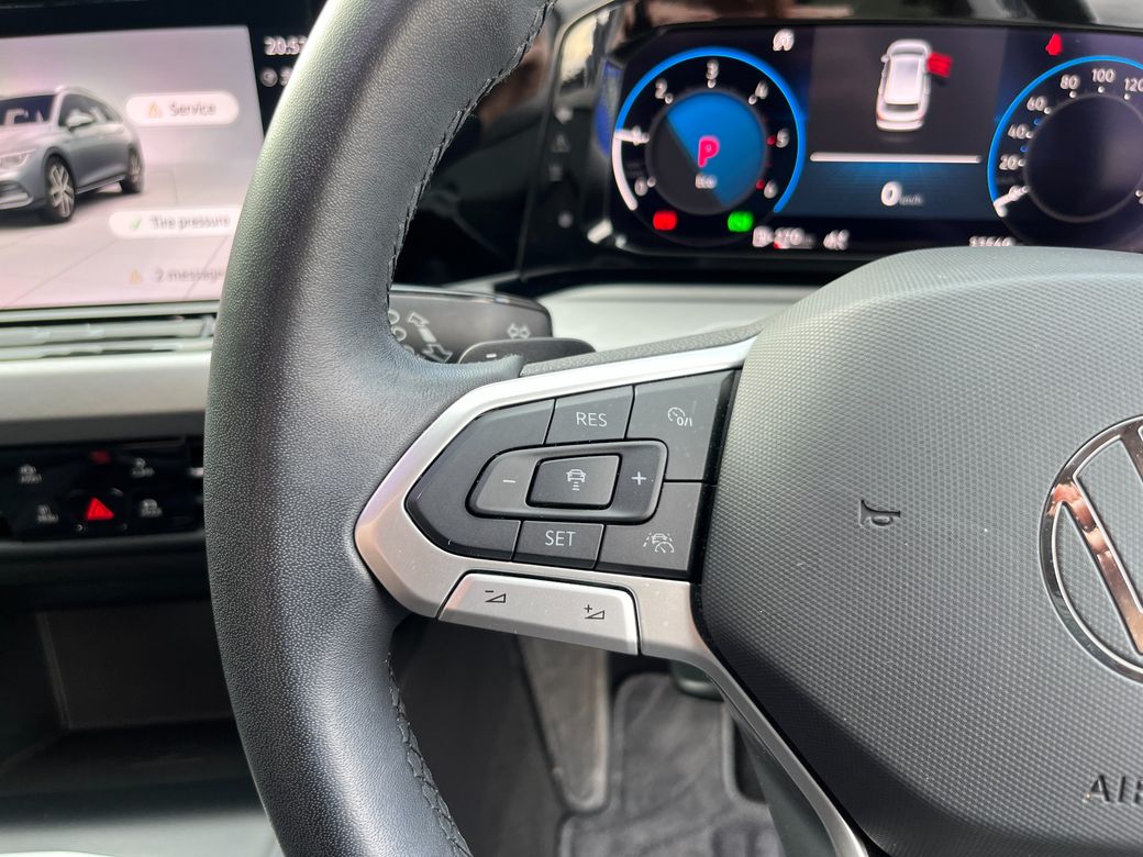2023 Volkswagen Golf