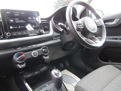 2024 Kia Stonic