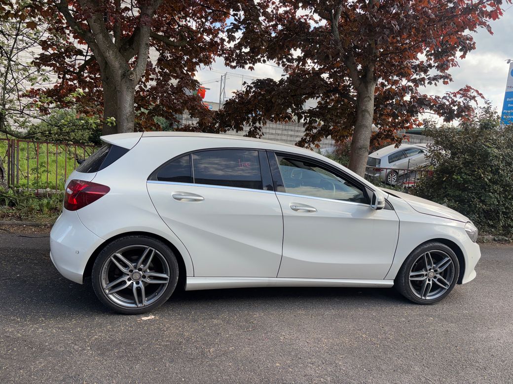 2015 Mercedes-Benz A 180
