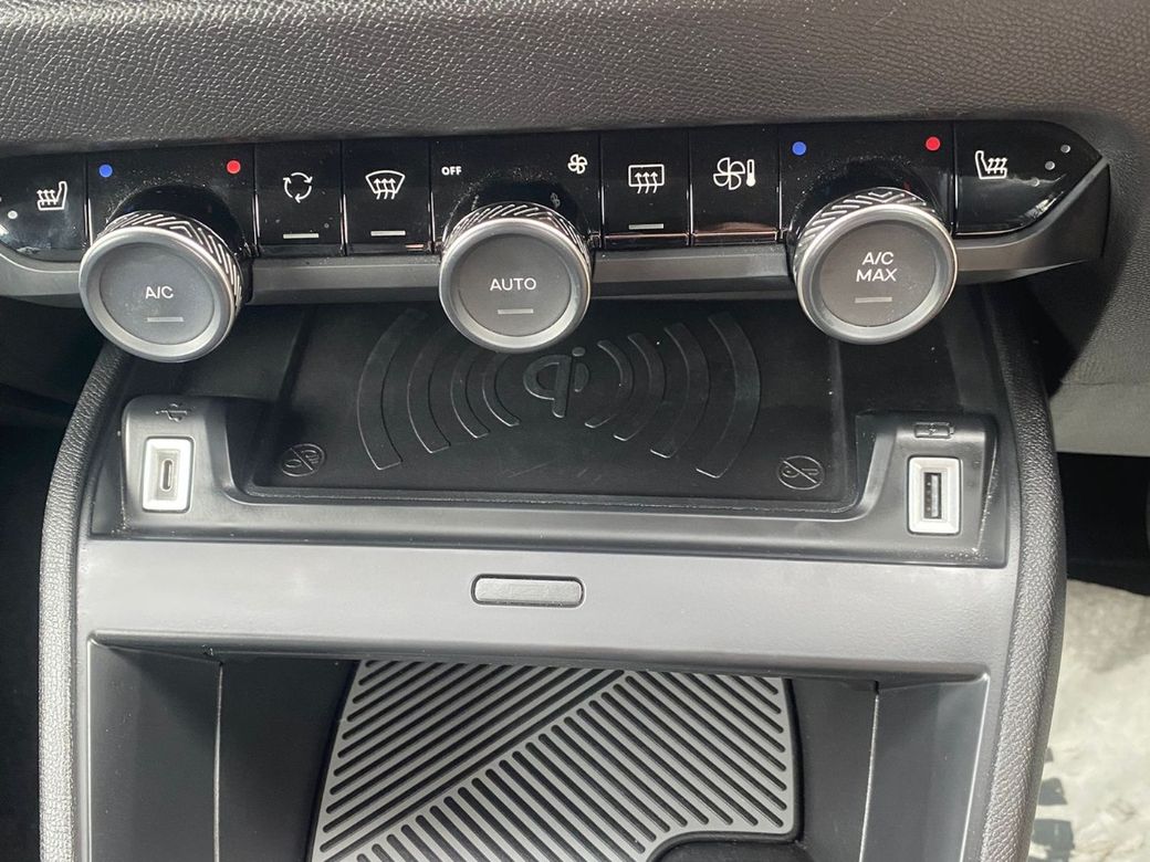 2023 Citroen e-C4