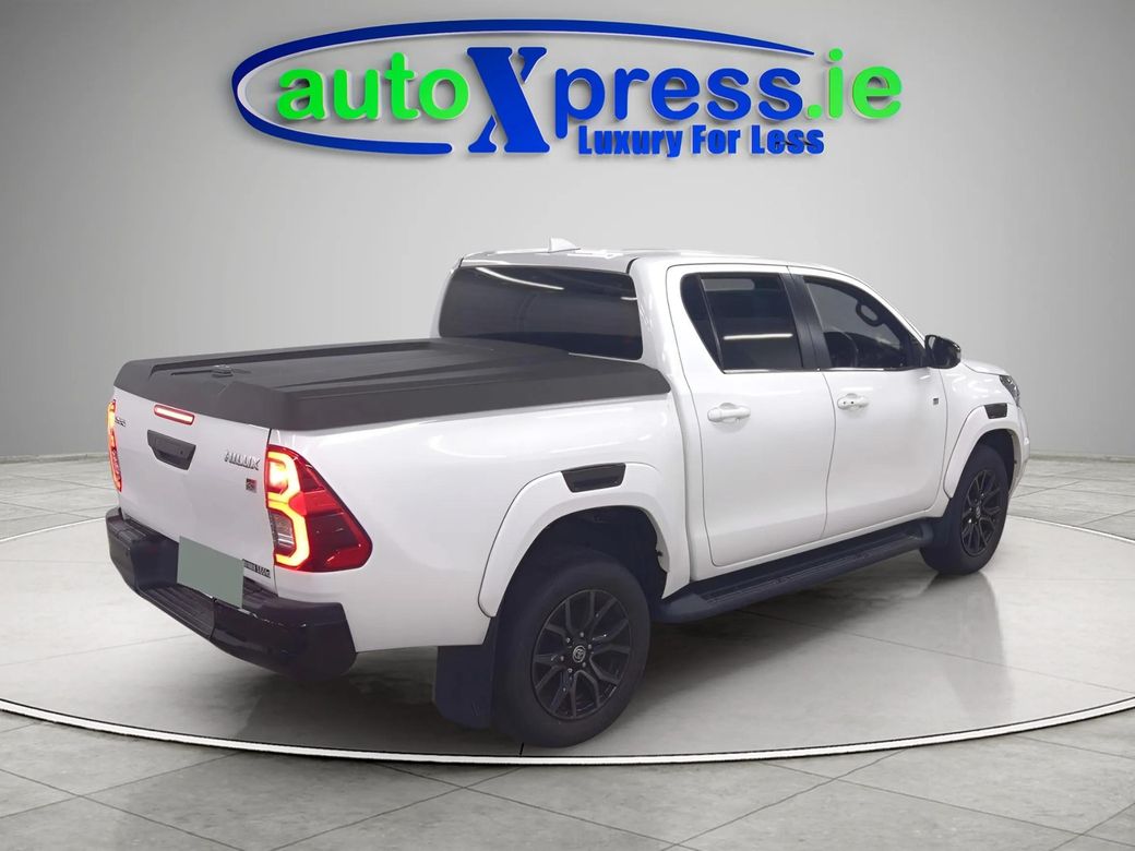 2023 Toyota Hilux